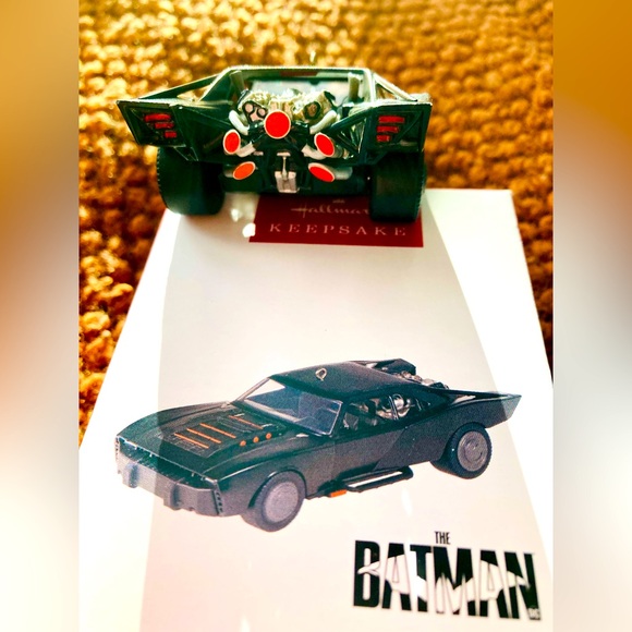 Batmobile ornament a classic car /toon - Picture 3 of 5